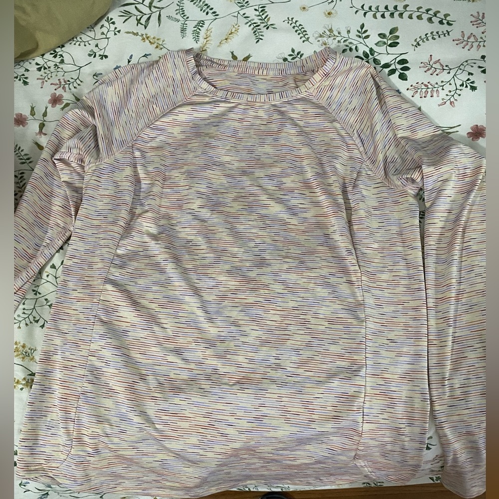 Set of 2 | long sleeve activewear tops | M